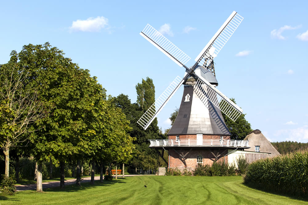 Eine Mühle im Alten Land